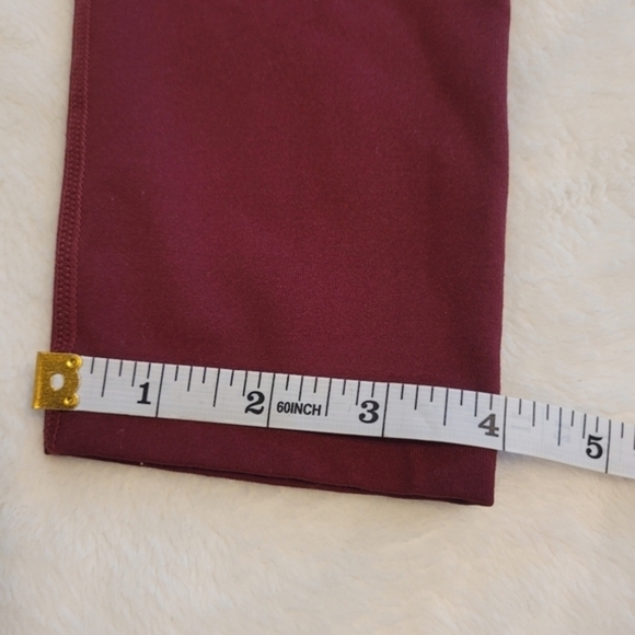 Kora Athletic Workout Leggings‎ Maroon Women's Size  Small - Picture 9 of 13